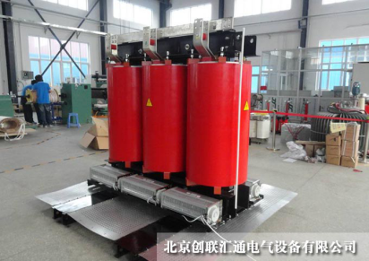 干式变压器与油浸式变压器相比较存在什么区别，有什么优点？